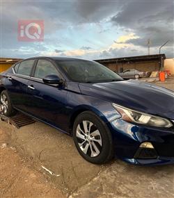 نيسان ألتيما